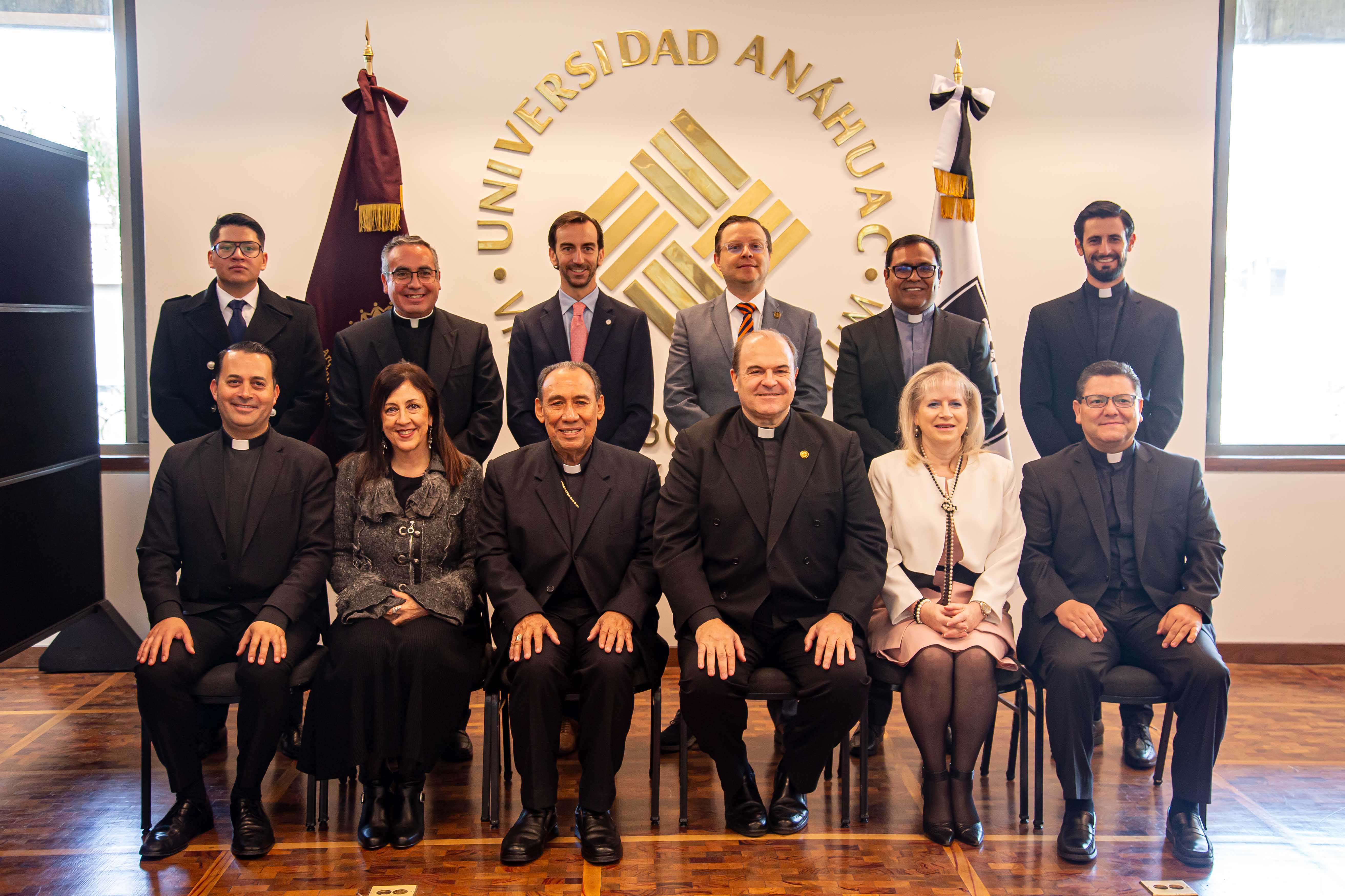 Convenio de vinculación con la Universidad Anáhuac, México