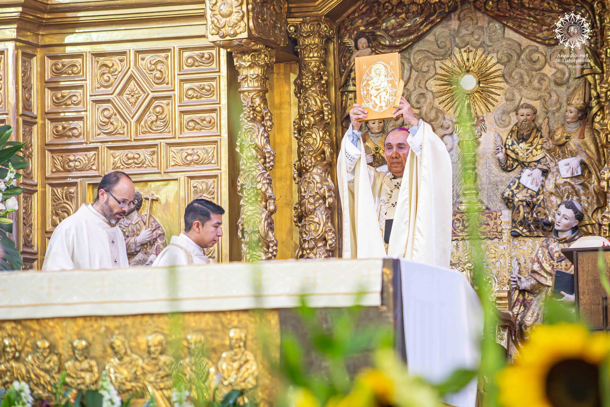 HOMILÍA EN EL DOMINGO DE LA ASCENSIÓN DEL SEÑOR