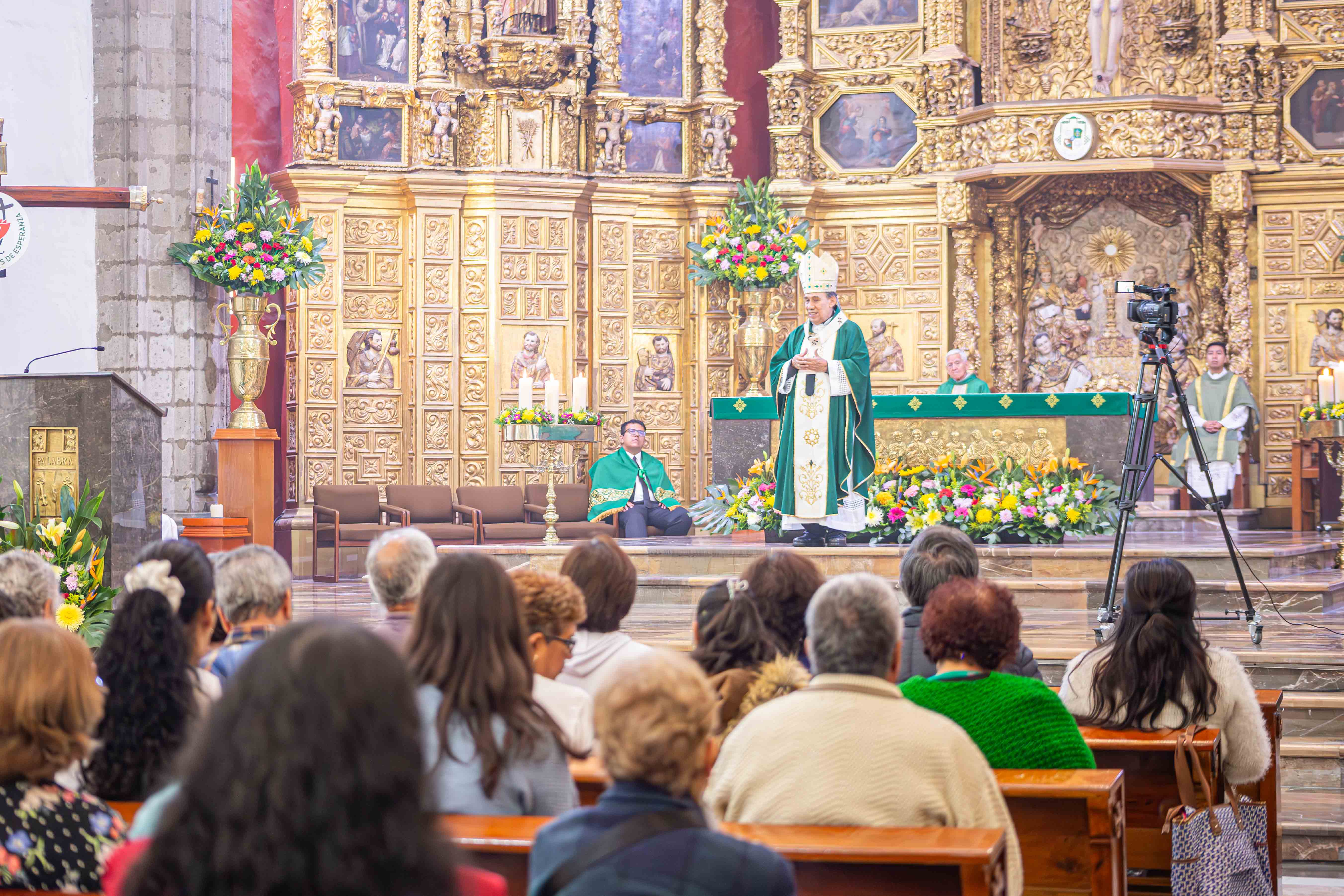HOMILÍA EN EL XXVIII DOMINGO DEL TIEMPO ORDINARIO